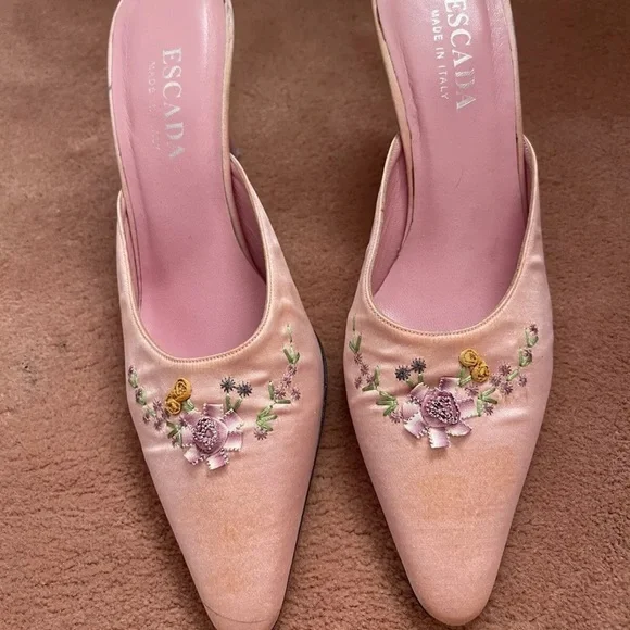 Escada Authentic Pink Silk Kitten Heel Mules Size 7.5B - Picture 1 of 10